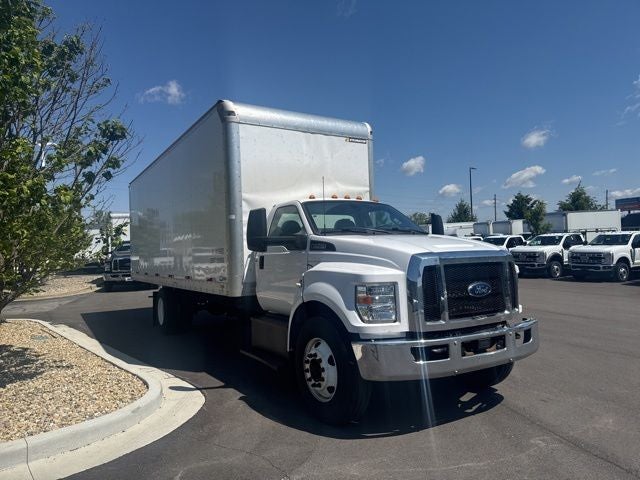 2022 Ford F-750SD Base Box Truck