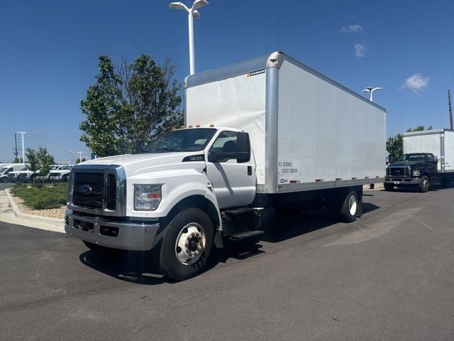 2022 Ford F-750SD Base Box Truck