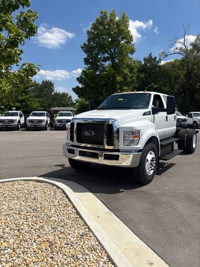 2027 Ford F-650SD Base