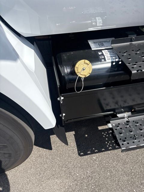 2027 Ford F-650SD Base