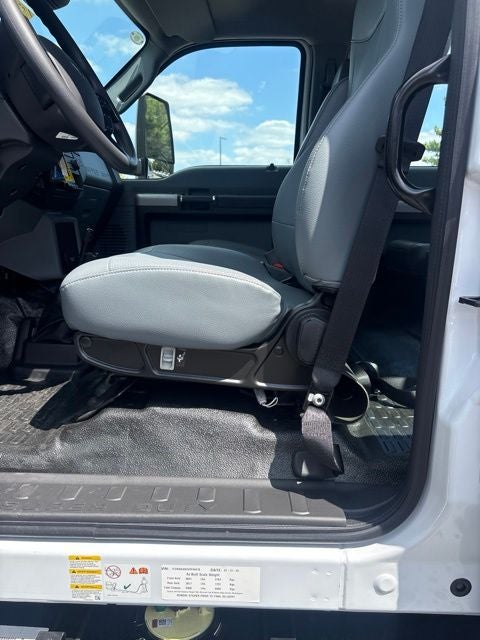 2027 Ford F-650SD Base