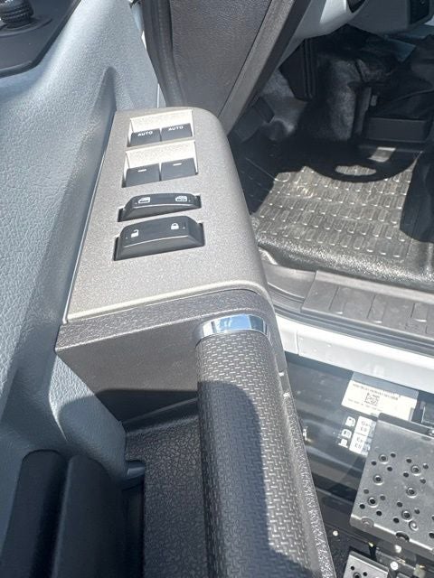 2027 Ford F-650SD Base
