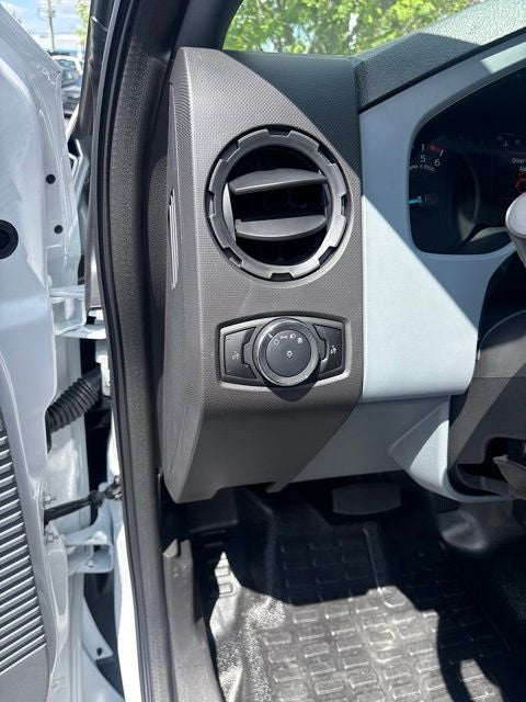 2027 Ford F-650SD Base