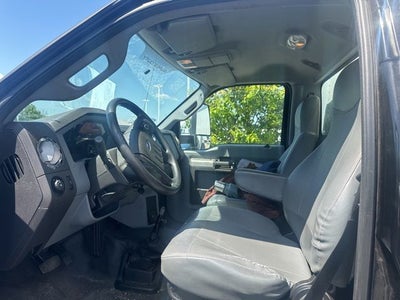 2016 Ford F-750SD Base Box Truck