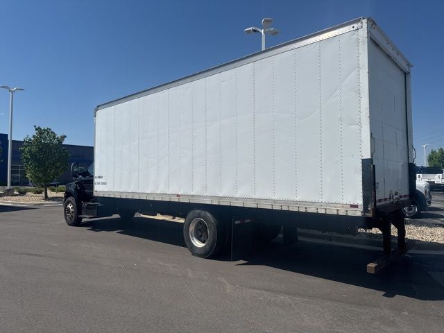 2016 Ford F-750SD Base Box Truck