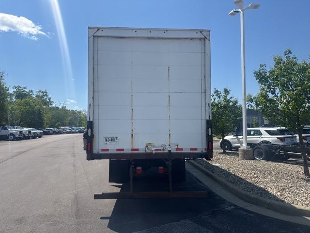 2016 Ford F-750SD Base Box Truck