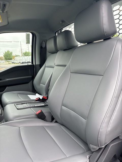 2025 Ford F-350 XL DRW