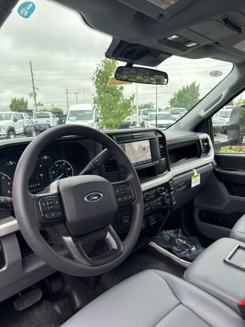 2025 Ford F-350 XL DRW