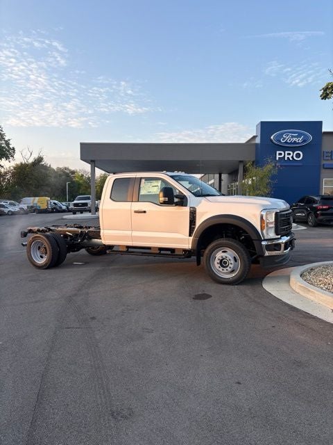 2027 Ford F-550 XL DRW