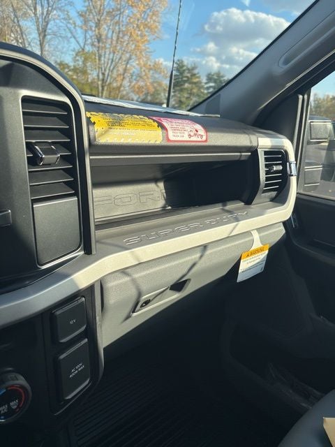 2025 Ford F-450 XL DRW