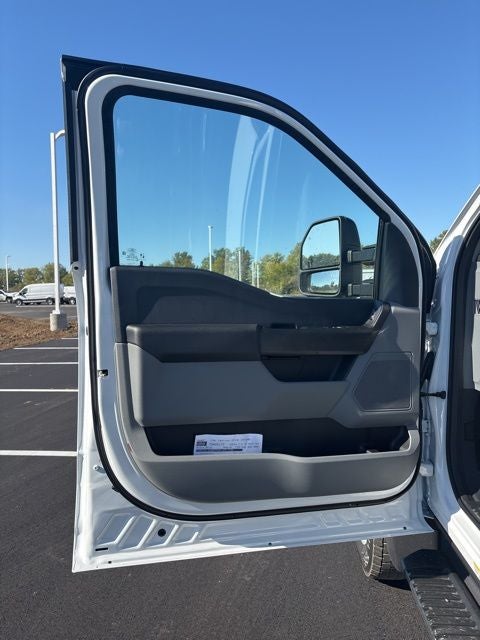 2026 Ford F-550 XL DRW