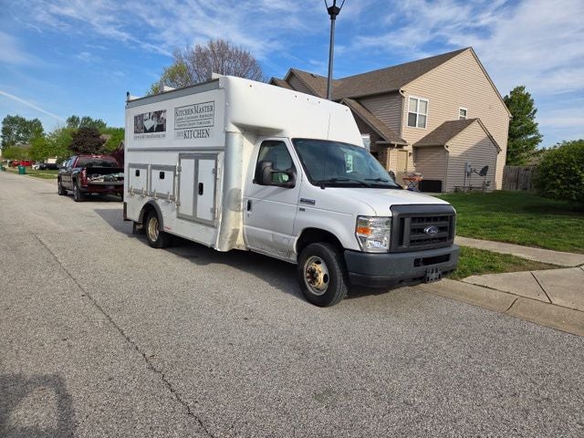 2018 Ford E-350SD Base Cutaway
