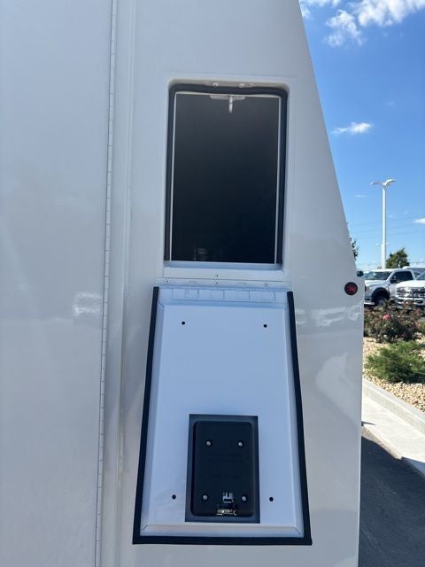 2026 Ford E-350SD Base Cutaway