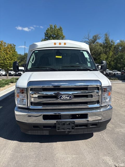 2026 Ford E-350SD Base Cutaway