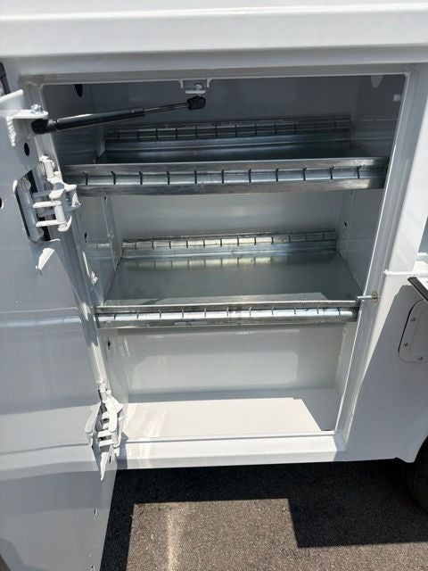 2027 Ford E-350SD Base Cutaway