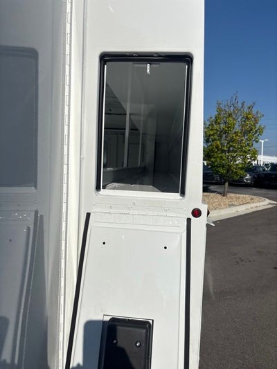 2027 Ford E-350SD Base Cutaway