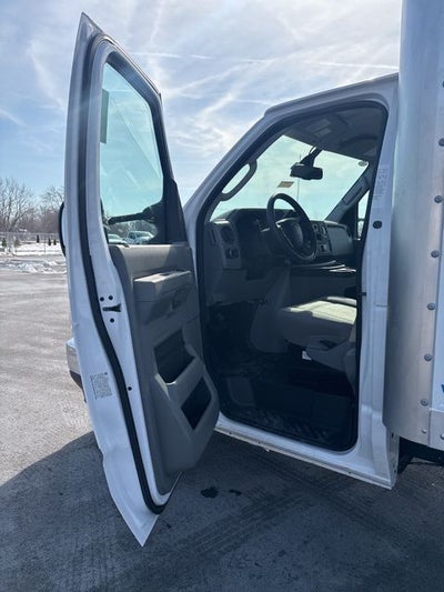 2026 Ford E-350SD Base Cutaway