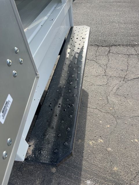 2025 Ford E-350SD Base Cutaway