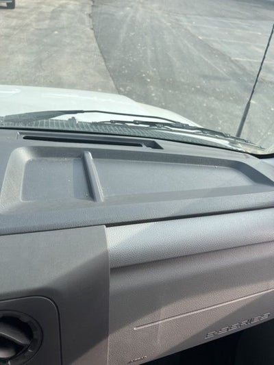 2025 Ford E-350SD Base Cutaway