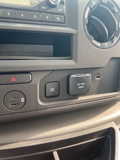 2025 Ford E-350SD Base Cutaway