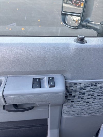 2026 Ford E-350SD Base Cutaway