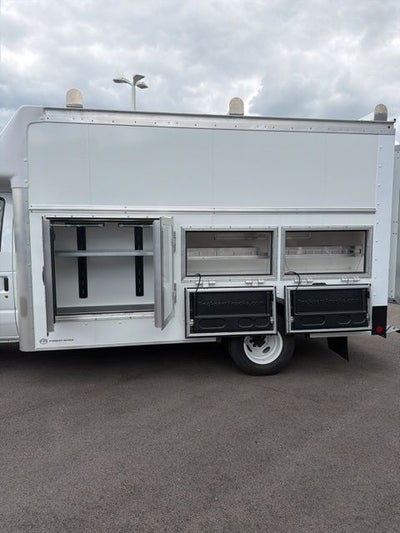 2027 Ford E-350SD Base Cutaway