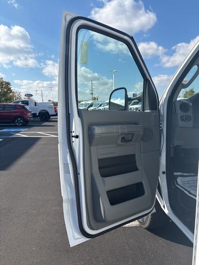2026 Ford E-350SD Base Cutaway