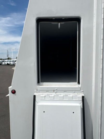 2027 Ford E-350SD Base Cutaway