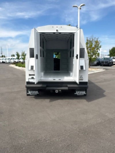 2027 Ford E-350SD Base Cutaway