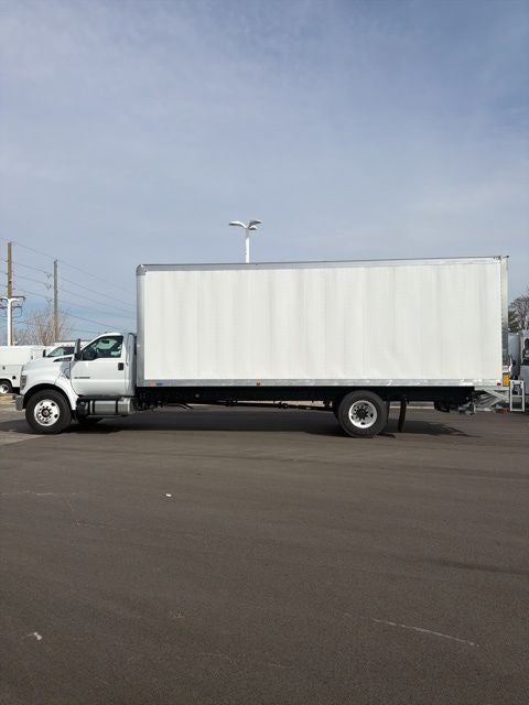 2026 Ford F-750SD Base