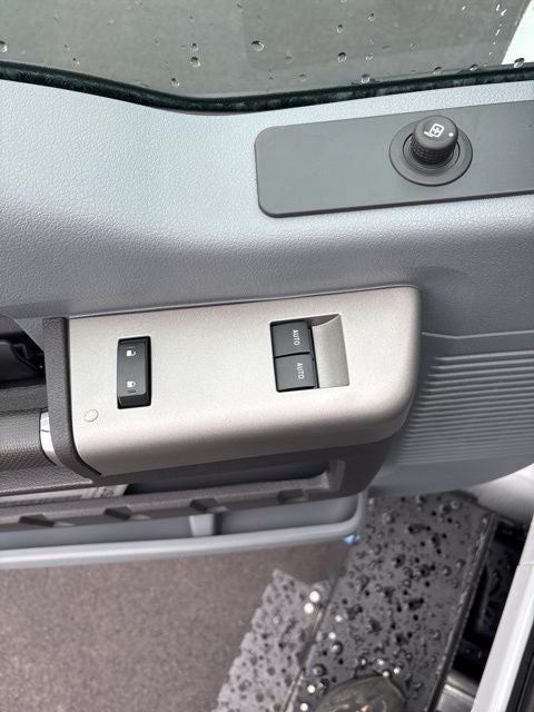 2026 Ford F-750SD Base XL