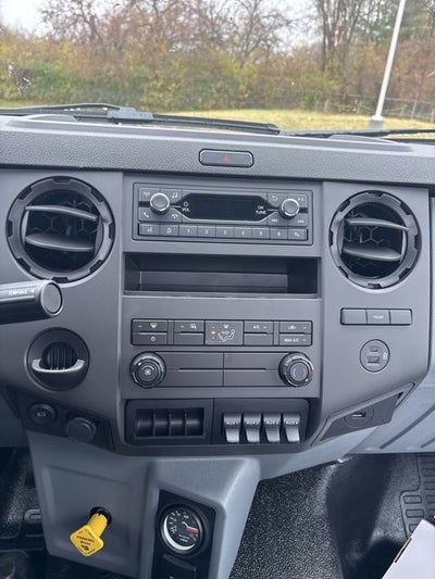 2026 Ford F-750SD Base XL