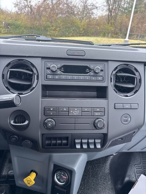 2026 Ford F-750SD Base XL