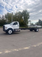2027 Ford F-750SD Base