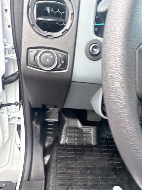 2027 Ford F-750SD Base