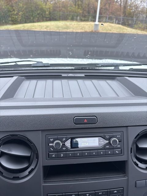 2026 Ford F-750SD Base XL