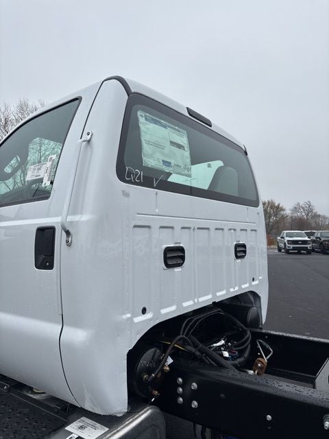 2026 Ford F-750SD Base XL