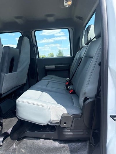 2027 Ford F-750SD Base
