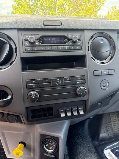 2027 Ford F-750SD Base