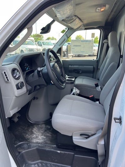 2025 Ford E-450SD Base