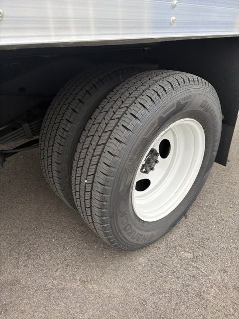 2026 Ford E-450SD Base