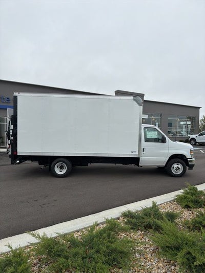 2026 Ford E-450SD Base