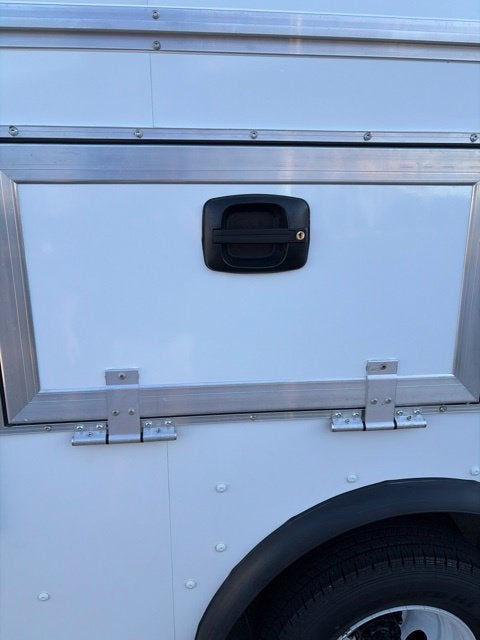 2027 Ford E-450SD Base