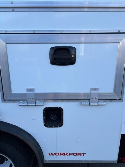 2027 Ford E-450SD Base
