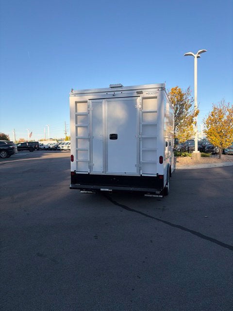 2027 Ford E-450SD Base