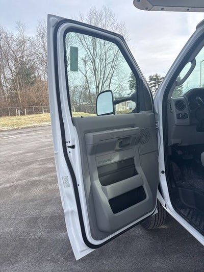 2026 Ford E-450SD Base