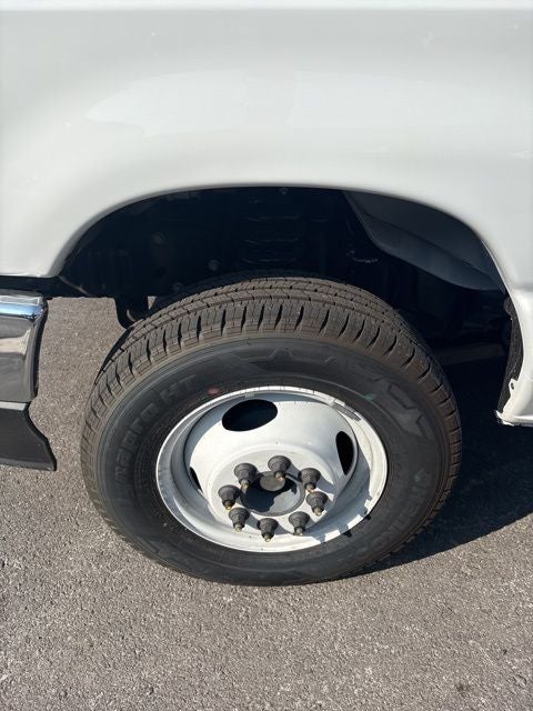 2026 Ford E-450SD Base