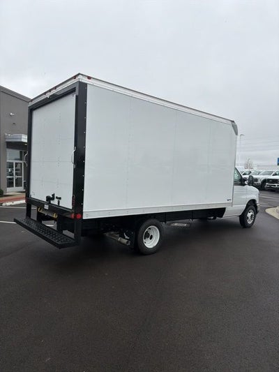 2026 Ford E-450SD Base