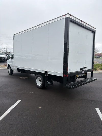 2026 Ford E-450SD Base