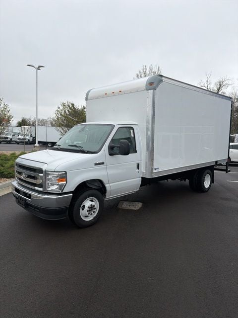 2026 Ford E-450SD Base